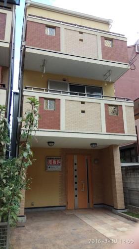 Abeno Villa | Tennoji 100㎡, 1min walk to Abeno Station, carpark!