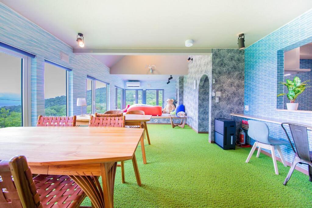 Hariusu Villa | The BASE