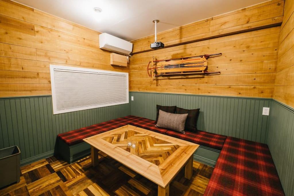 Izumisano Villa | THE BEDFORD LODGE