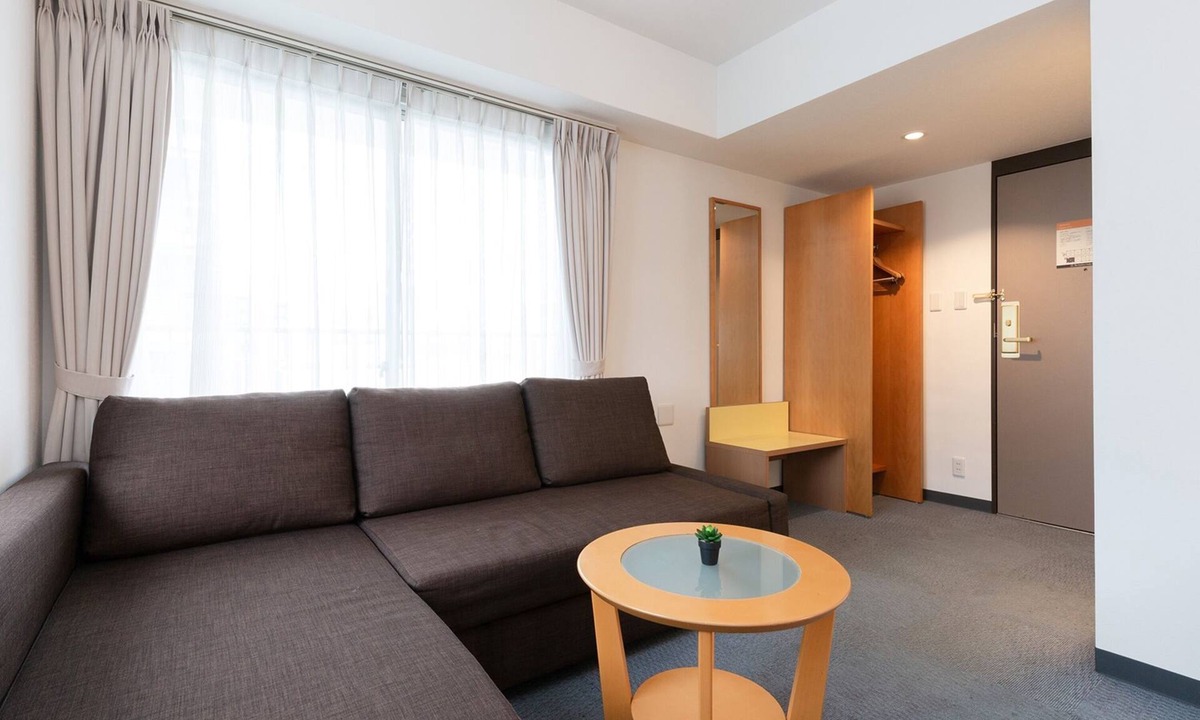 Chuo Hotel | The OneFive Osaka Sakaisuji