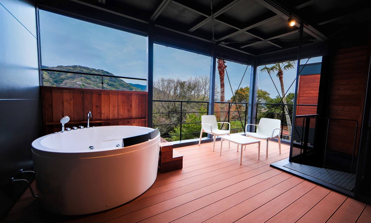 Iizuka Hotel | THE Retreat