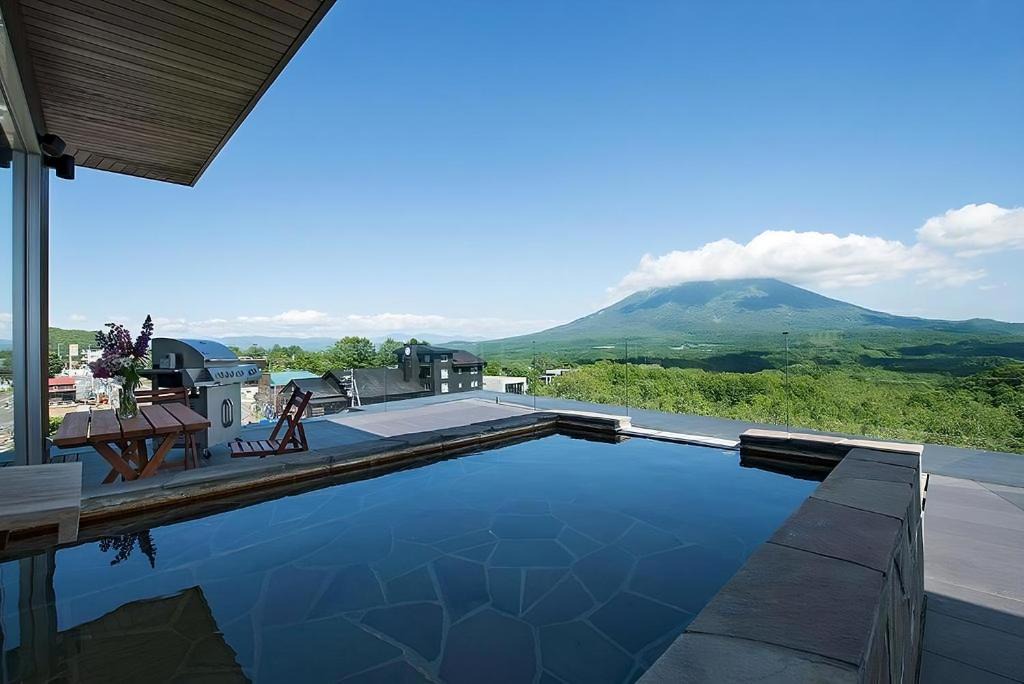 Hirafu Apartment | The Vale Niseko