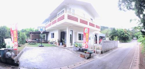 Shimajiri District House | Tom and Rimi's