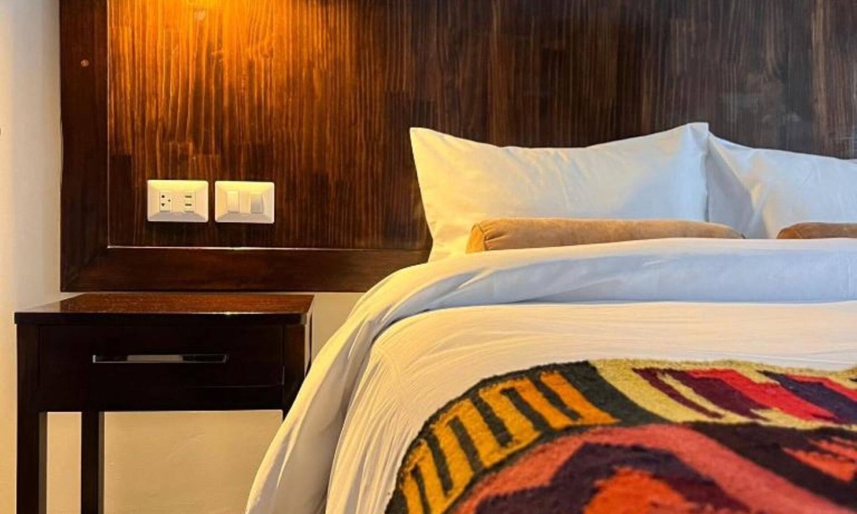 Ollantaytambo Bed & Breakfast | Tourist Lodging - Kantu Inn - Standard Queen Room 2