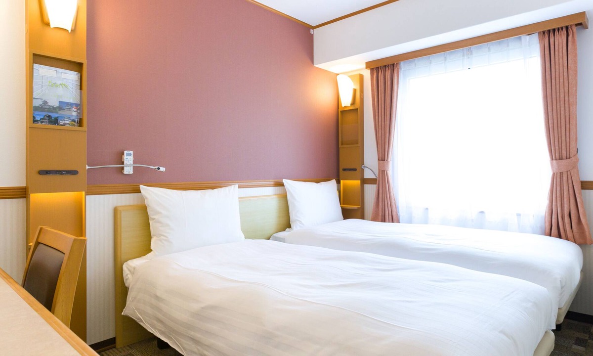 Chuo Ward Hotel | Toyoko Inn JR Yokohama Line Sagamihara Station