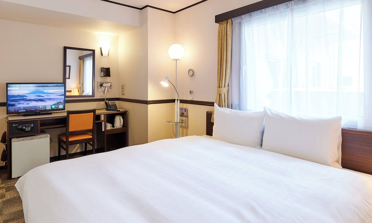 Toyonaka Hotel | Toyoko Inn Osaka Itami Kuko