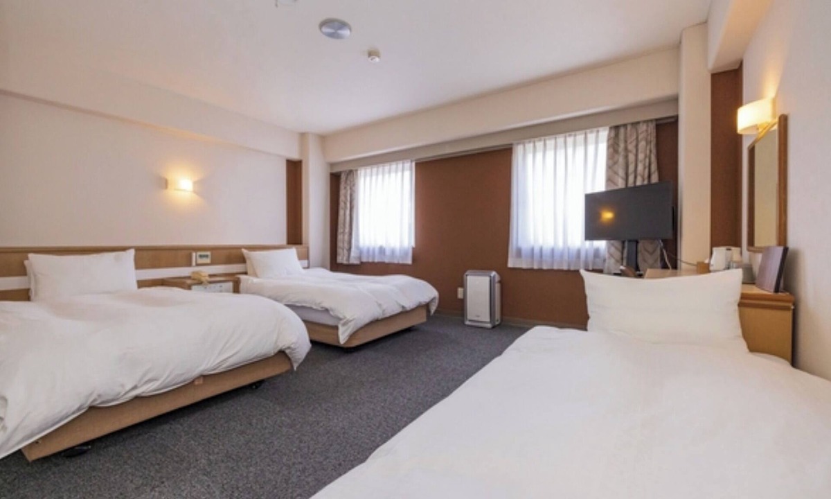 Kochi Hotel | Triple NonSmoking | Room Only RO/Kochi Kōchi
