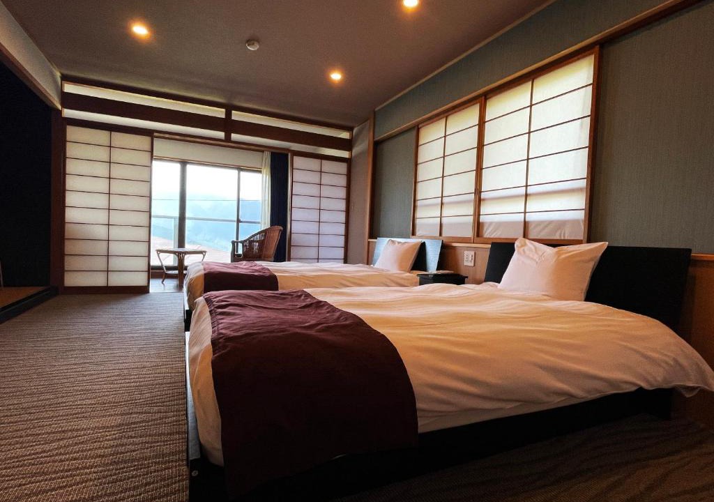 Gora Hotel | Tsumugi