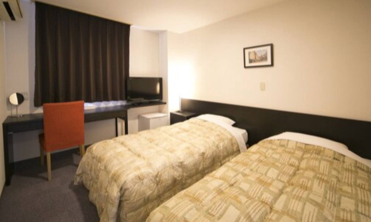 Tokushima Hotel | Twin NonSmoking Standard Plan Free breakfast /Tokushima Tokushima