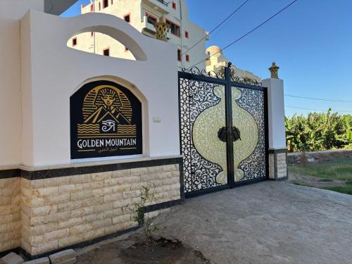 Luxor Apartment | Villa Golden Mountain