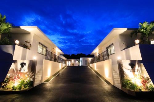 Miyakojima Villa | -Villa Rikyu- 離宮別館