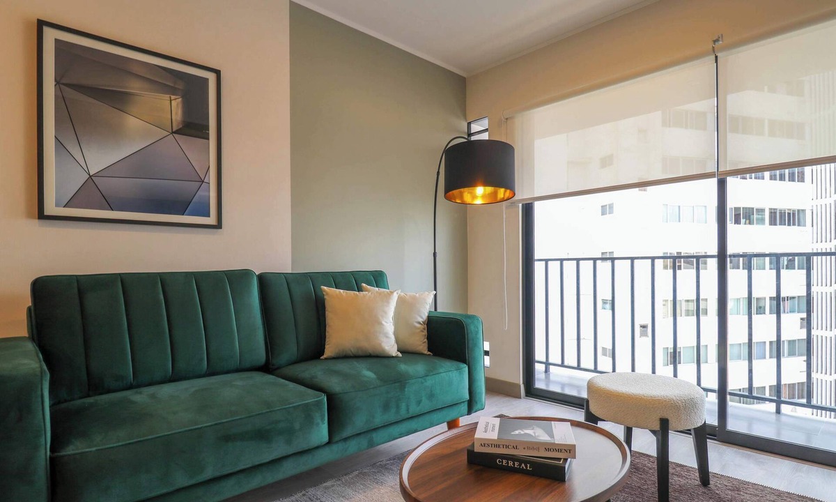 San Isidro Centro Financiero Apartment | w *| Grand 1BR with Great Balcony in San Isidro