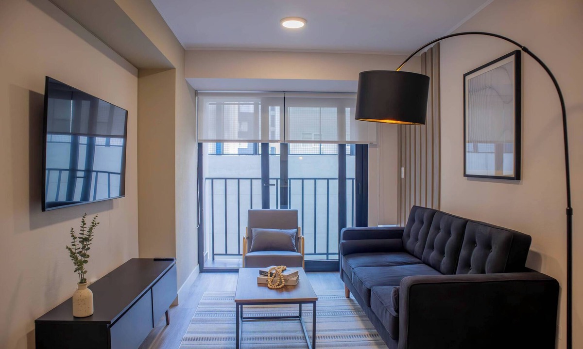 Leuro Apartment | w* | Startling w/Balcony 1BR in Miraflores