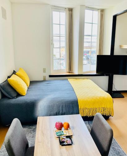 Shiroishi Apartment | Warm House4