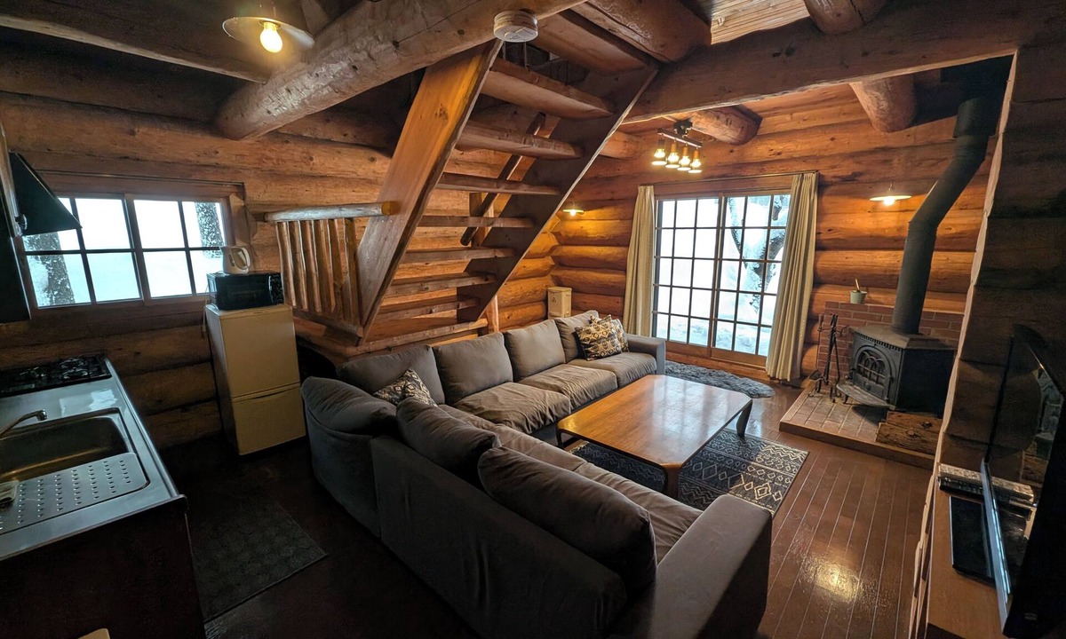 Shinano Cabin | White Tree Lodge