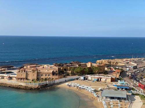 Al-Muntazah Apartment | Wide Seaview 3-Bedroom Apartment