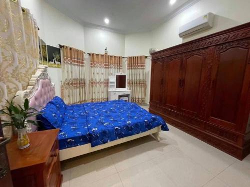 San Martin de Porres Apartment | Wuti Iroquois