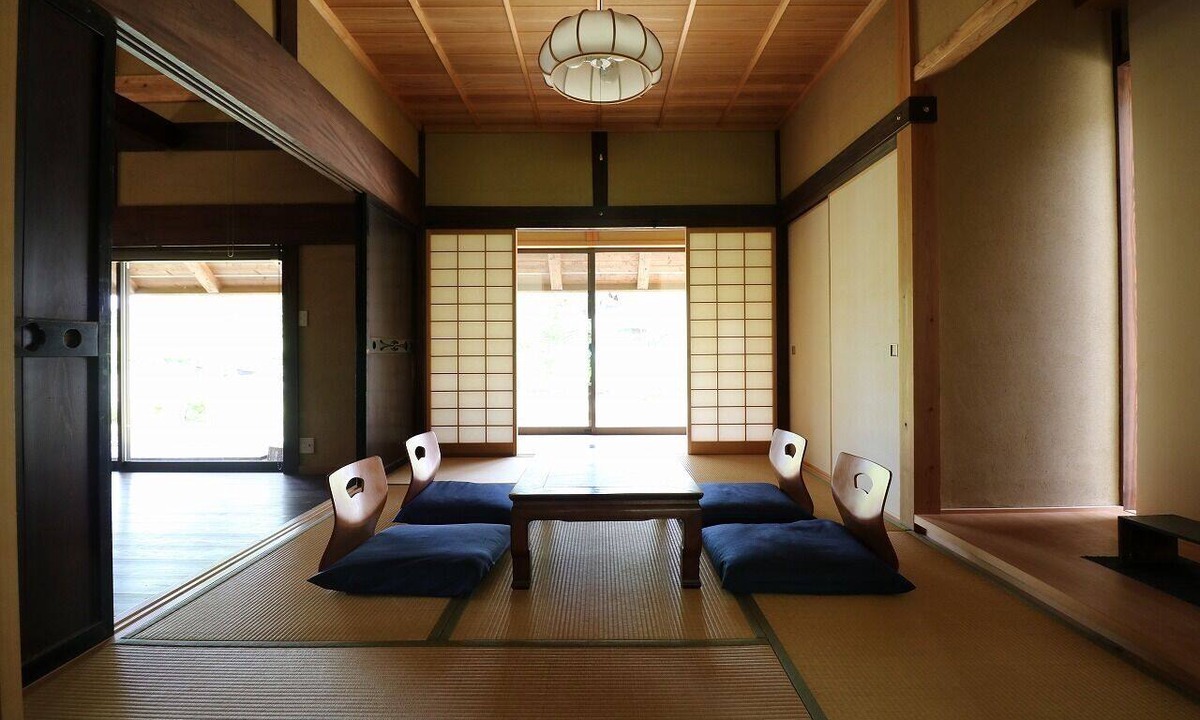 Takashima Hotel | Yamazato Kurashi Kobo Kazayui