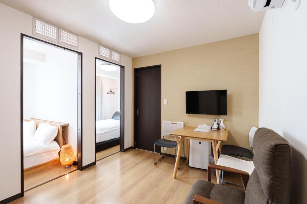 Namba Apartment | Yoshi no Kyo 607 - 2-Min Walk to Kuromon Market - Family Suite with 2 Bedrooms - 2 Toilets & 1 Bathroom - Heated Living Room Floor - Near Dotonbori