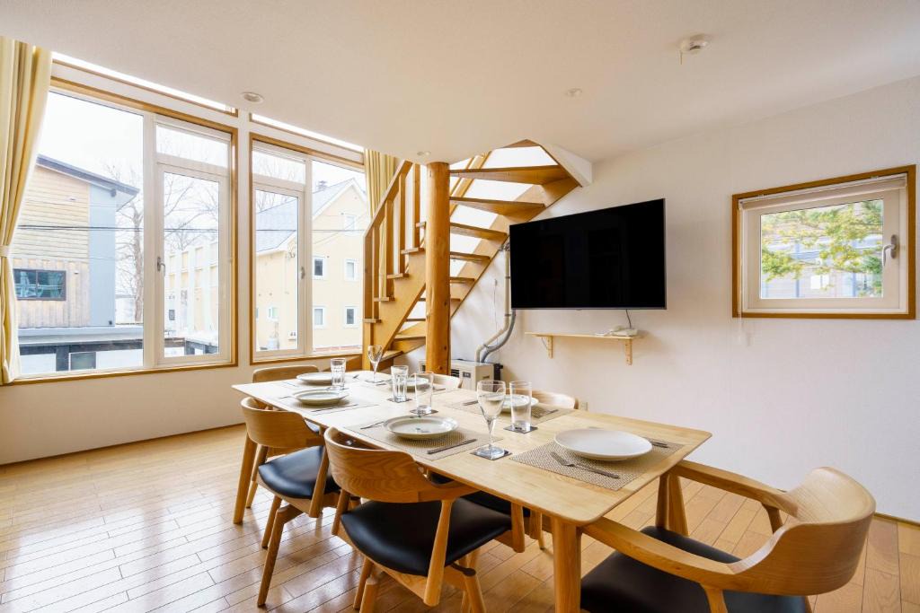 Hirafu Ski Chalet | Yotei Cottage