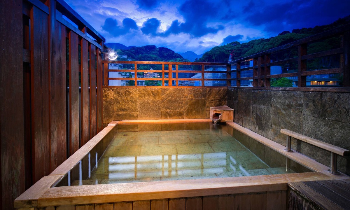 Yugawara House | Yugawara Mizunokaori
