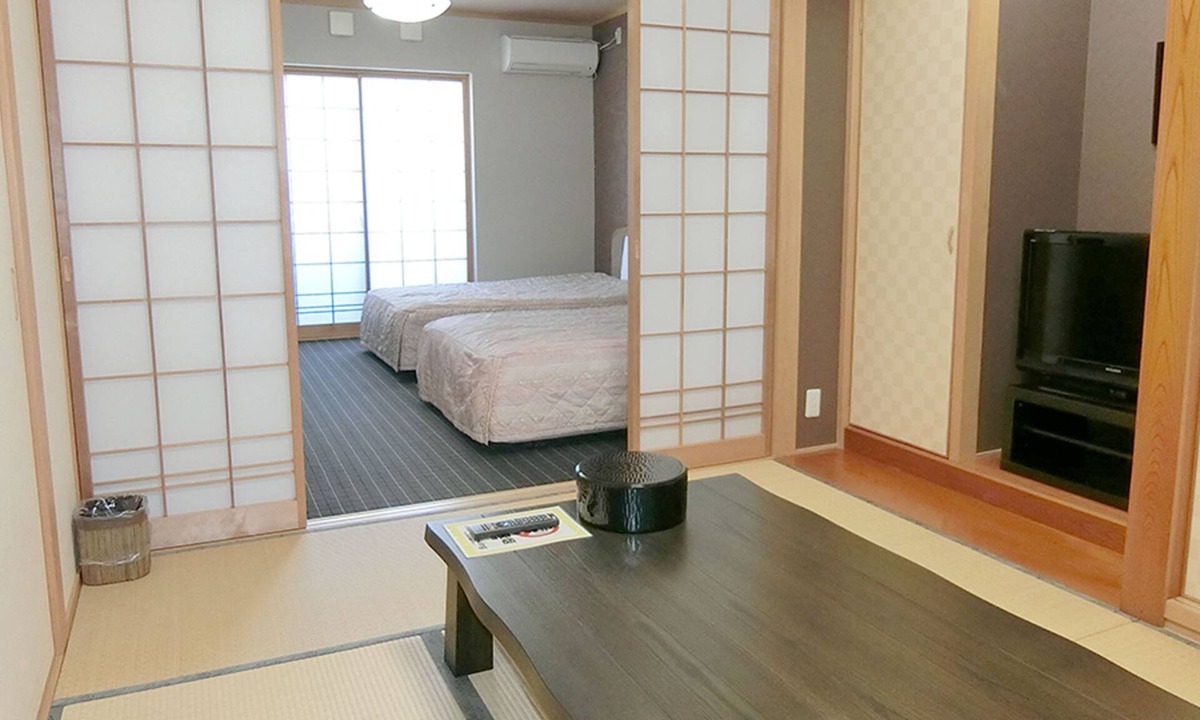 Miyazaki House | Yurakuan Miyazaki