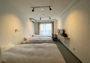 CHENDA INTERNATIONAL HOTEL in Ishiuchi
