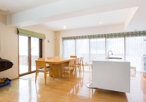 Luxury 4 Bed Ski Chalet in Hirafu, Niseko Chalet 1006 in Niseko