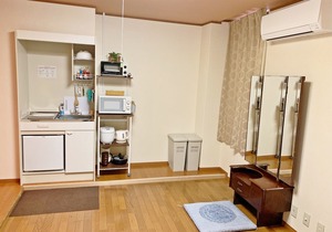 Petit Hotel 017
