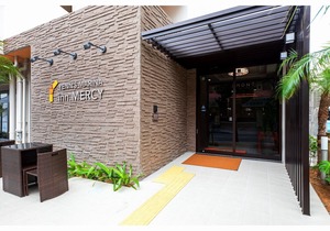 Yenn's Marina Inn Mercy