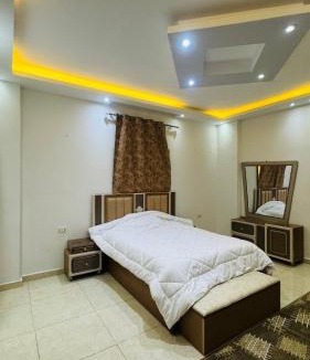 Shurtah al-Dakhlah Apartment | باسم