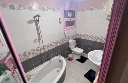 Al-Manakh Apartment | بورسعيد قشلاق السواحل