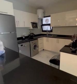 Shurtah al-Dakhlah Apartment | بيفرلي هيلز