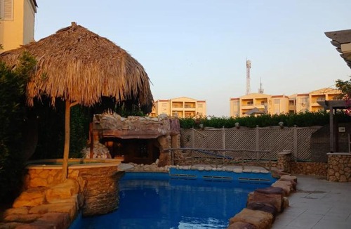 Al-'Amriyah Bed & Breakfast | شاليهات وقصور وفلل بقريه فينوس 2
