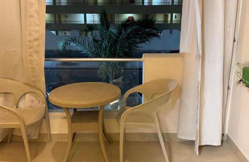 Corniche Road-Dahar Hotel | شاليه مميز بكمباوند فلورينزا خمسين