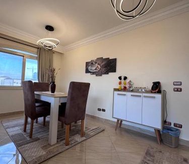 Sheikh Zayed City Apartment | شقة بموقع متميز في الشيخ زايد