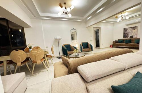 Garden City Apartment | شقة فندقية فيو النيل في الزمالك رقم هاتف صفر صفر اتنين صفر واحد واحد صفر اتنين اربعه ثلاثه صفر 222