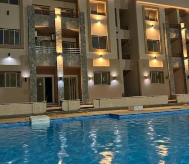 Ras Sudar Ski Chalet | قرية لالونا العين السخنة اكوا بارك مارينا صيد للعائلات Laluna Ain sokhna Aqua Park Marina Fishing families