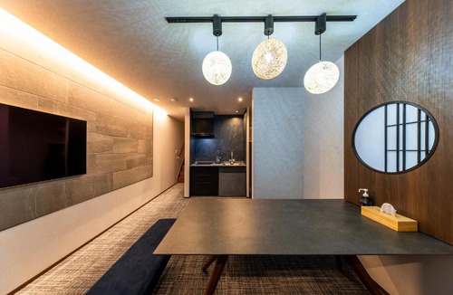 Tenokuchi-cho Apartment | あそび宿琳