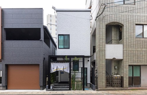Tenokuchi-cho Apartment | あそび宿琳