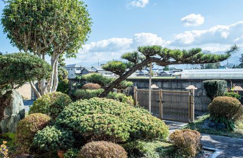 Saijo Apartment | いしづち安藤家
