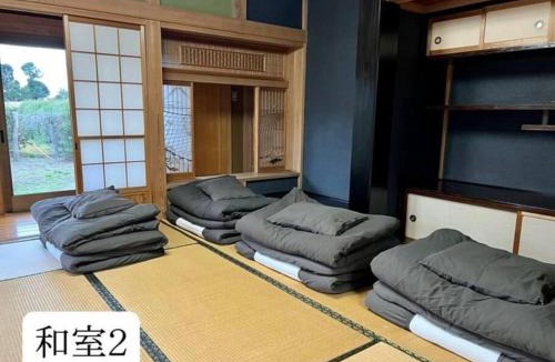 Sanmu House | さくらの宿Traditional Japanese house with cherry blossoms