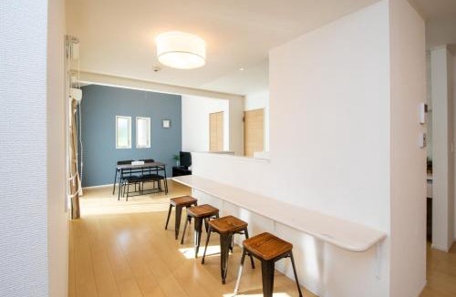 Urasaki Apartment | ちゅらパレス c