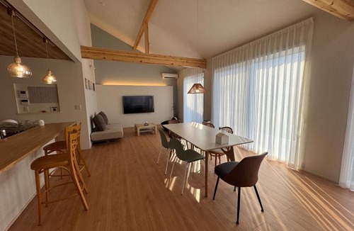 Hiraisomachi House | ひらいそガーデンヴィラ-Hiraiso Garden Villa-