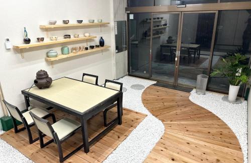 Nakatsugawa House | まち宿門
