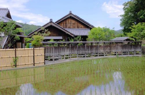 Nakatado-gun House | まんのう清流庵