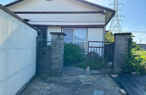 Mikawamachi House | アルピエm 無料駐車場2台分 置き型無料Wi-Fiあります 平屋瓦屋根の日本家屋