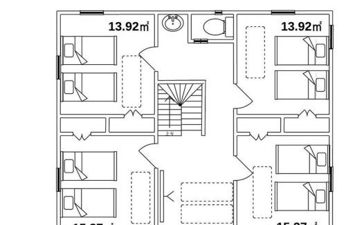 Oiwake Villa | イギリスクイーンアンスタイル 軽井沢高級貸別荘 薪ストーブあり