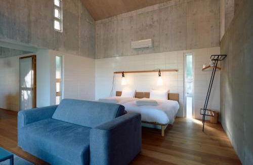 Kadena-cho Villa | オーシャンビューの静かな84平米の空間で暮らすように泊まる宿m yomitan nagahama
