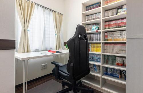 Yonabaru Apartment | オーシャンビュー ビーチまで車で2分 和室あり 人気マンガあり 最大6名 那覇35分 琉球タワー906